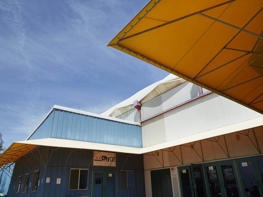 The entrance to Sol City SportsCenter